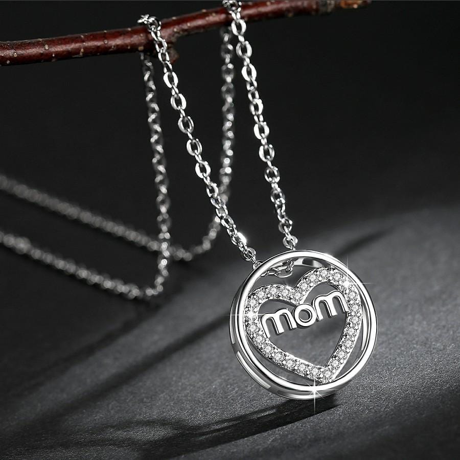 Round Heart MOM Necklace