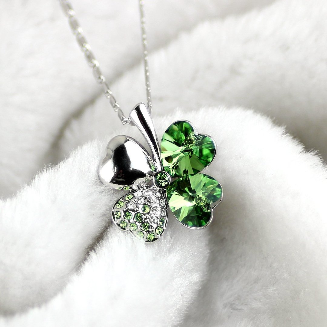 Gift Green Four Heart Clover Necklace 