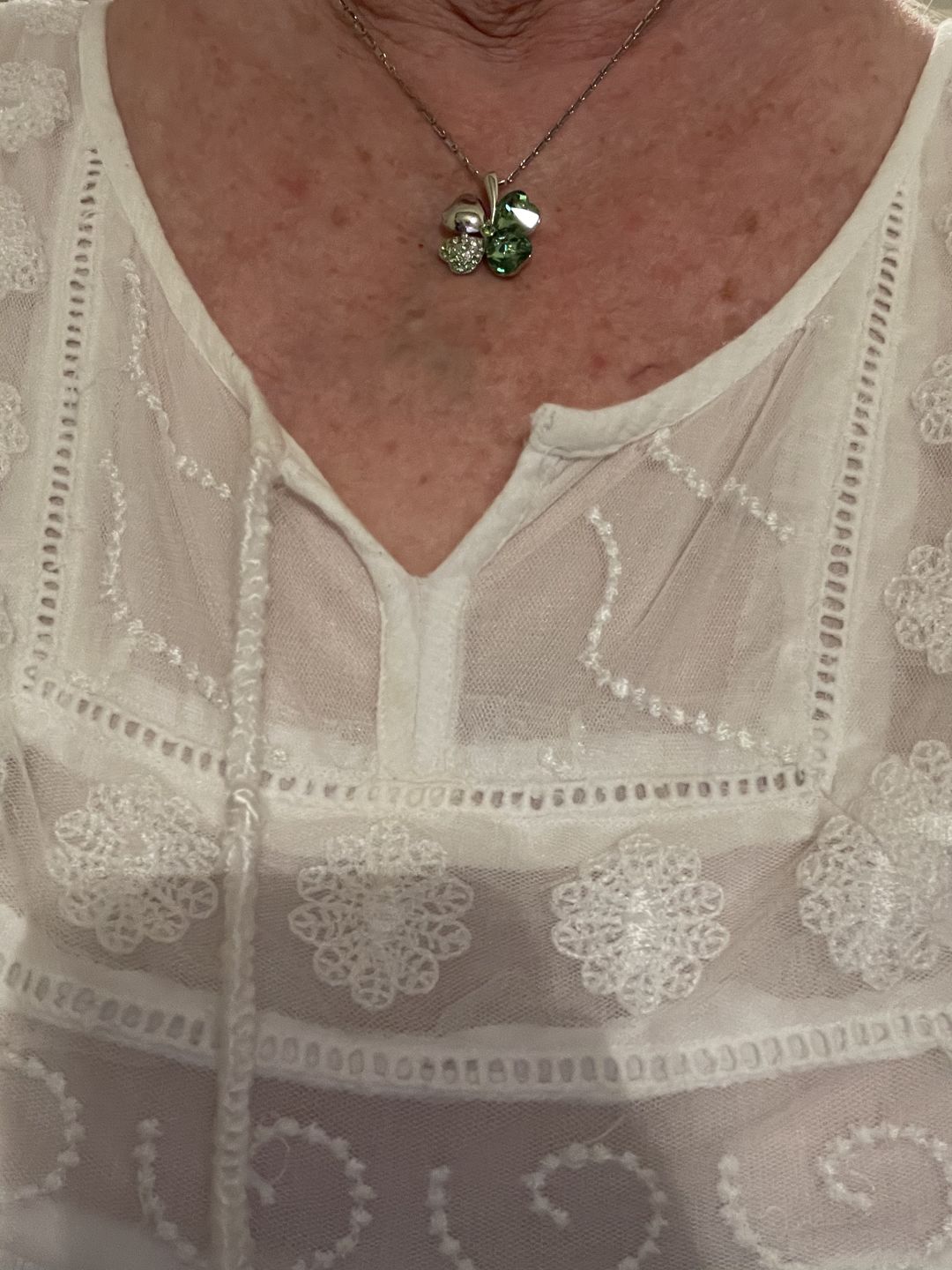 Green Four Heart Clover Necklace 